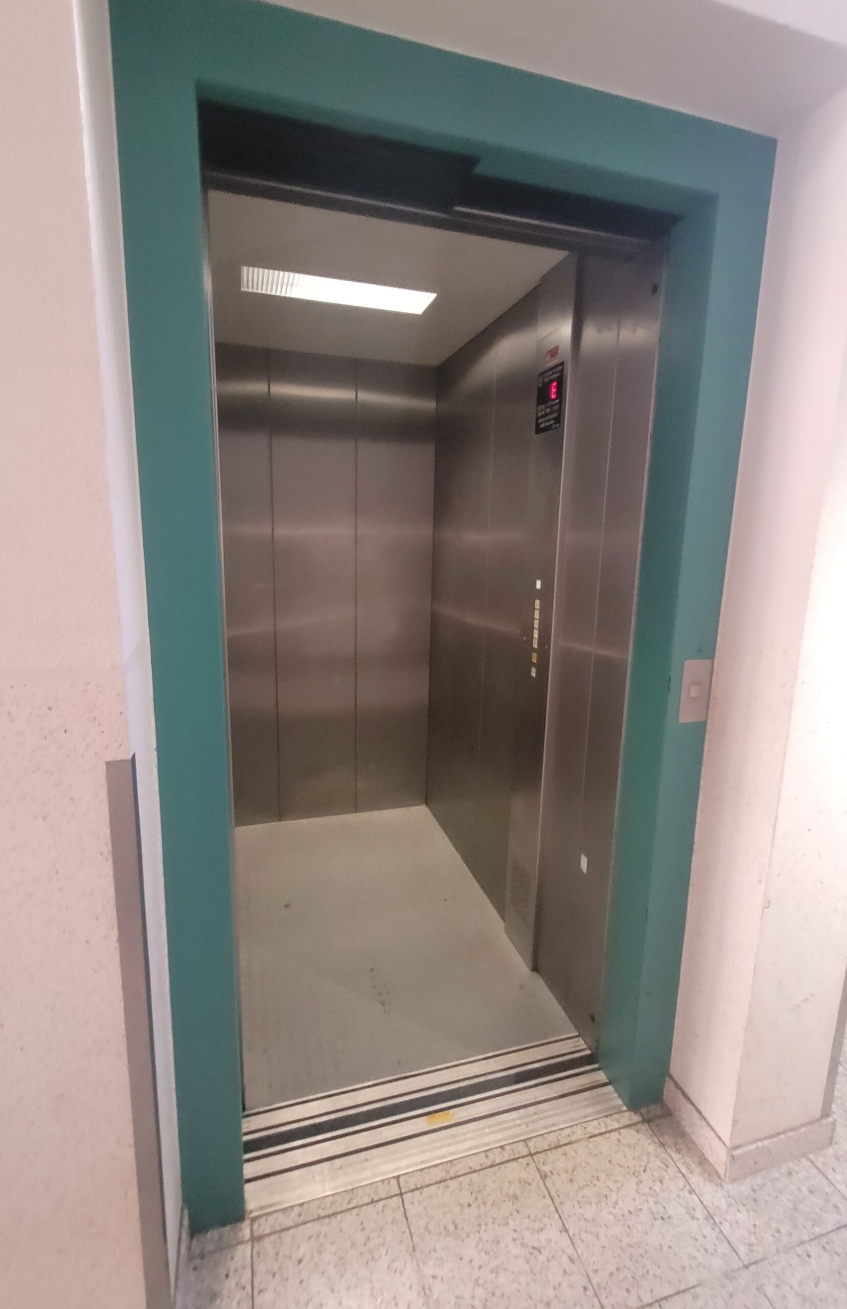Aufzug