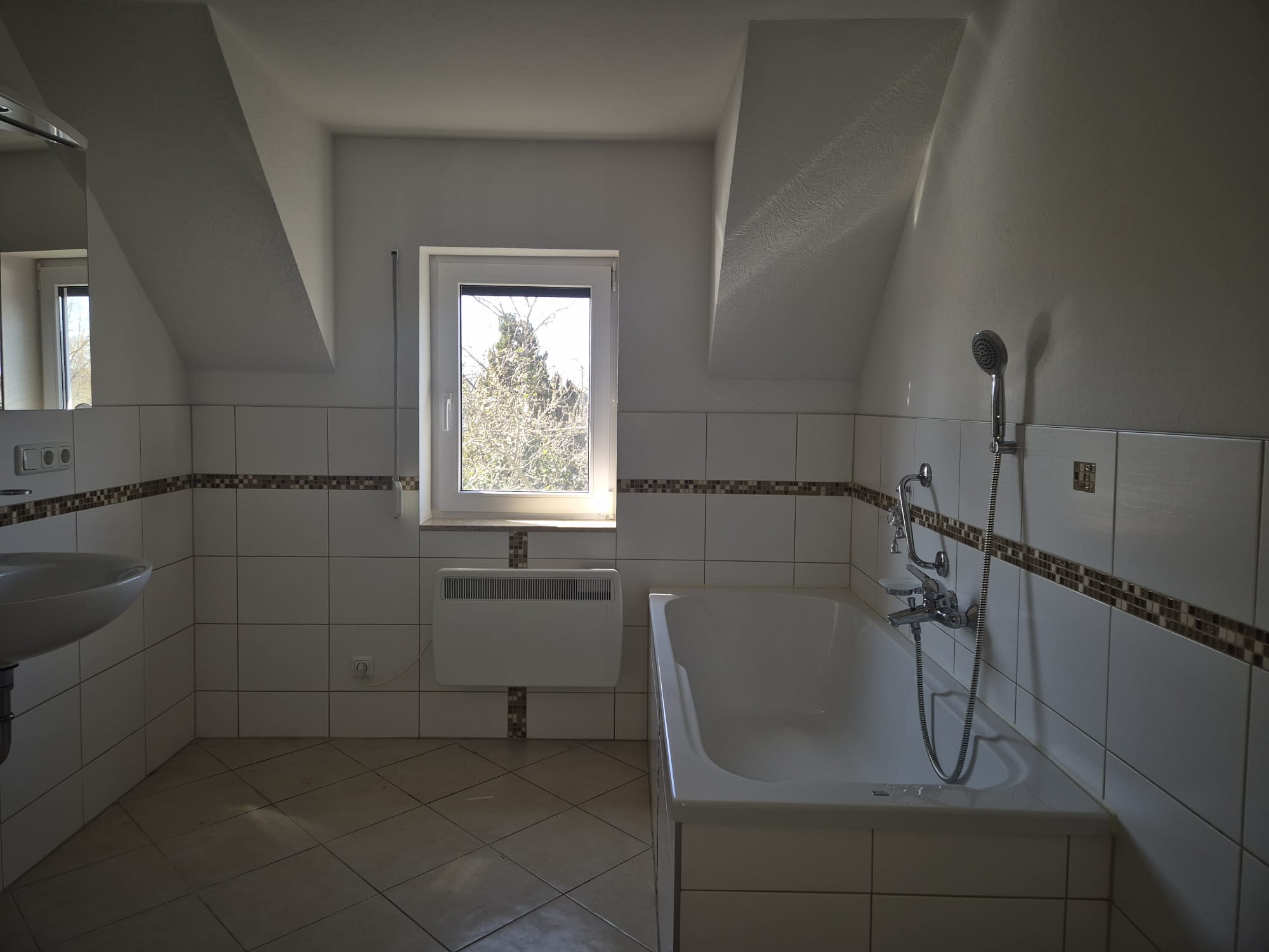 Badezimmer 1.OG