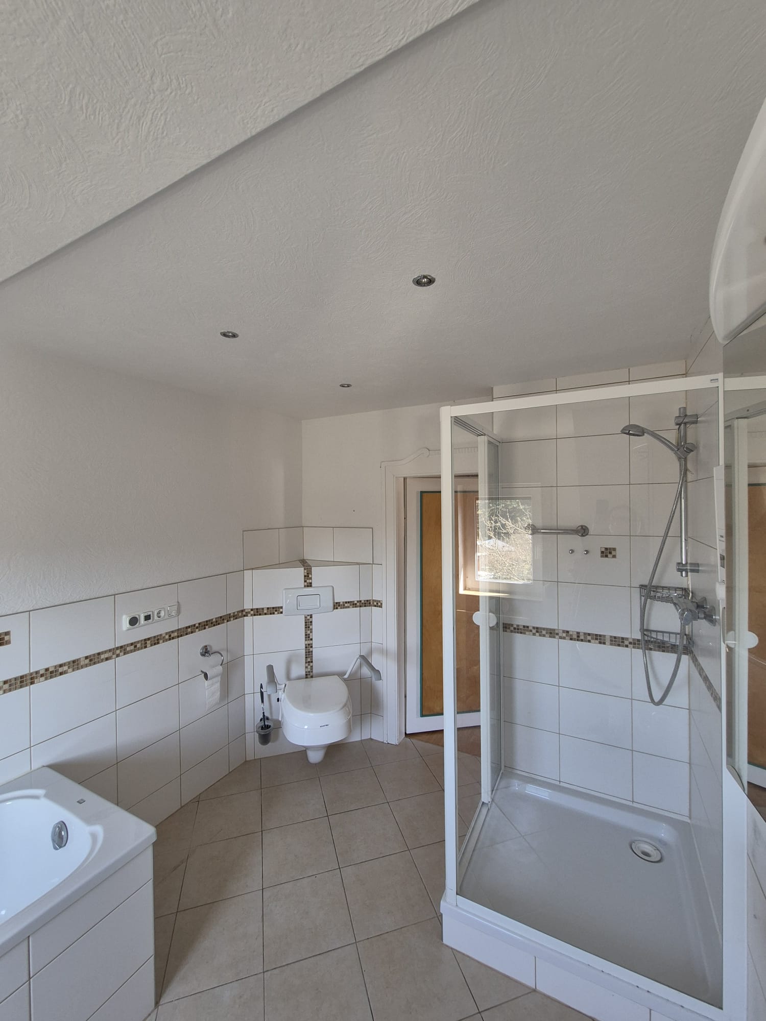 Badezimmer 1.OG